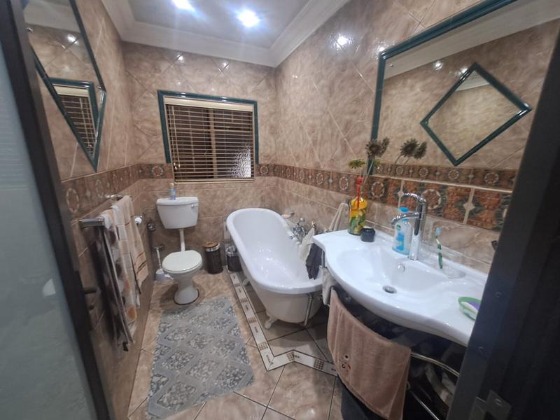 3 Bedroom Property for Sale in Vaalpark Free State